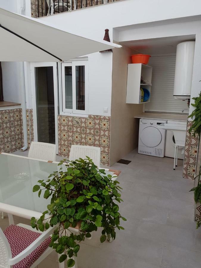 Apartamentos Hela Arjona ภายนอก รูปภาพ