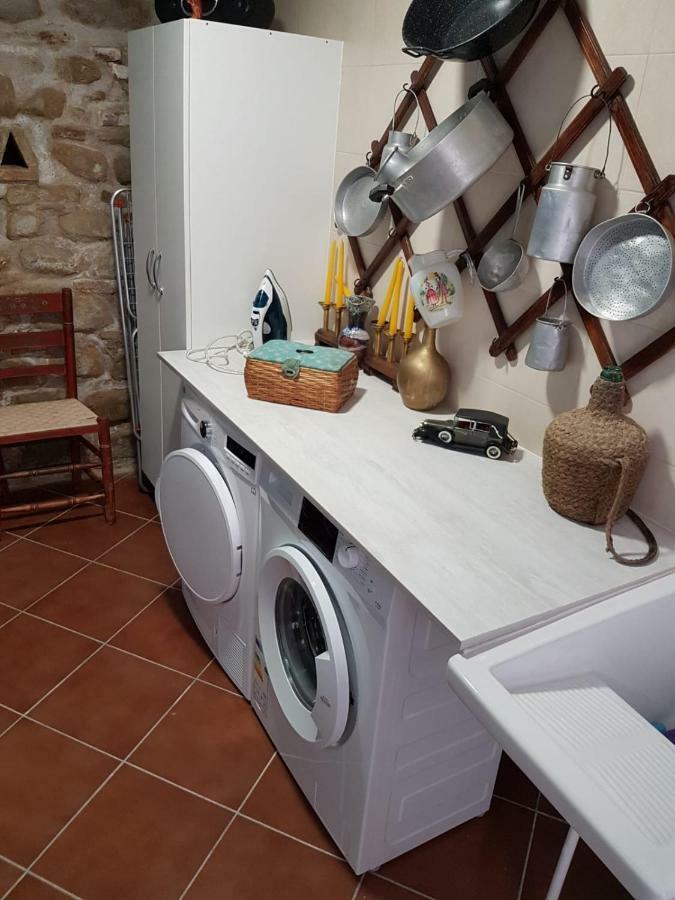 Apartamentos Hela Arjona ภายนอก รูปภาพ